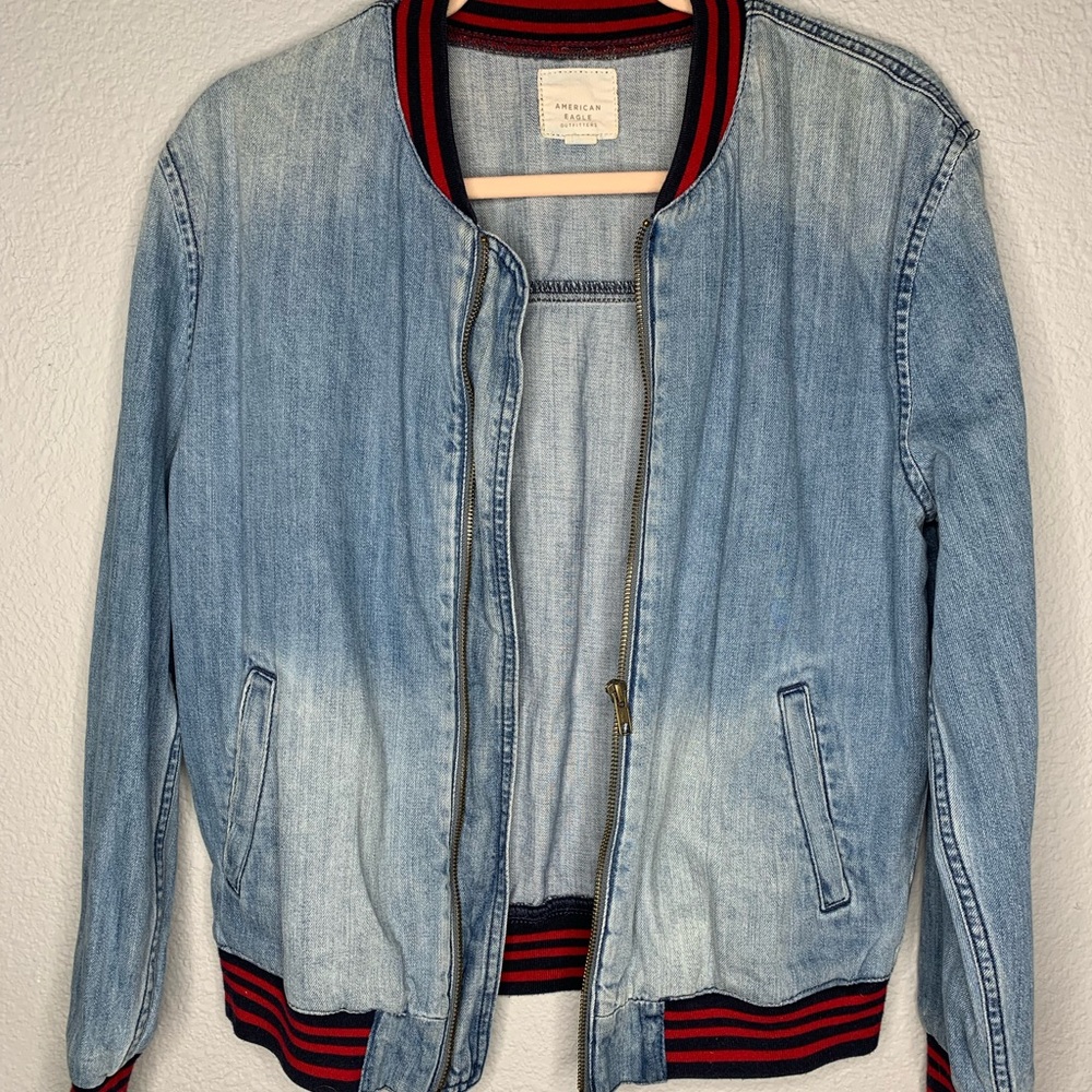 Jean jacket with red collar stripes